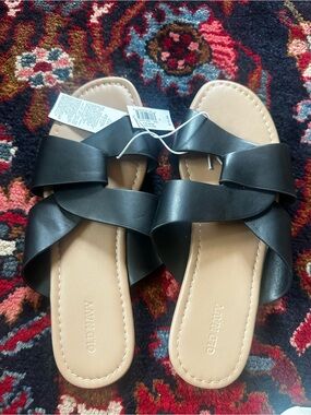 Old Navy Black Twist-Strap Slide Sandals